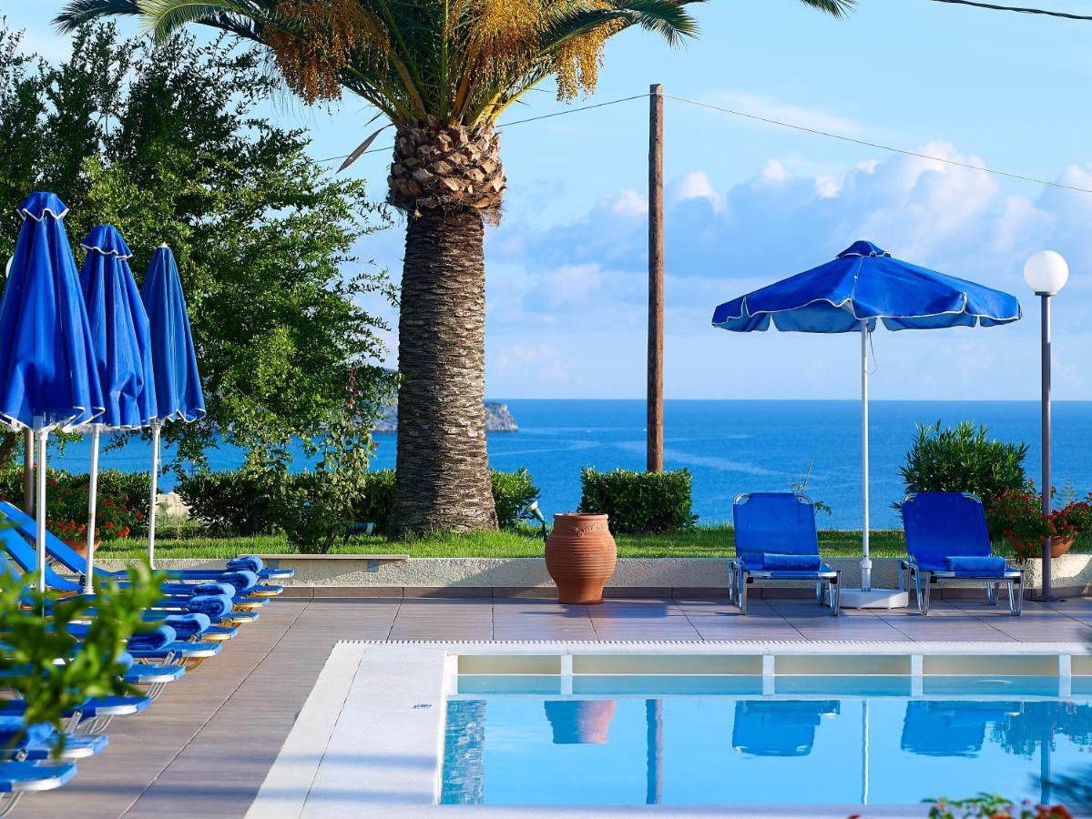 Eleftheria Hotel Agia Marina Esterno foto
