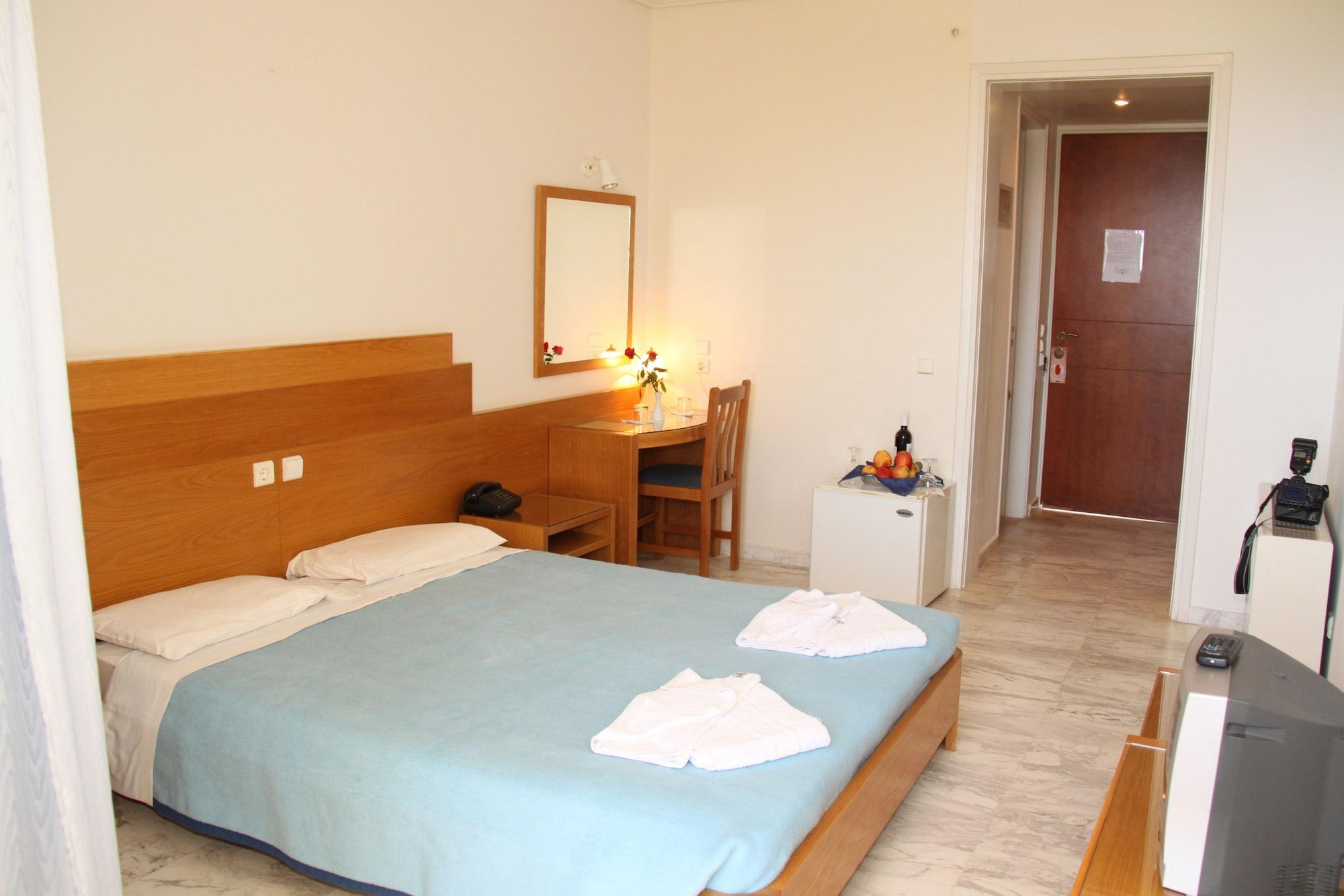 Eleftheria Hotel Agia Marina Esterno foto