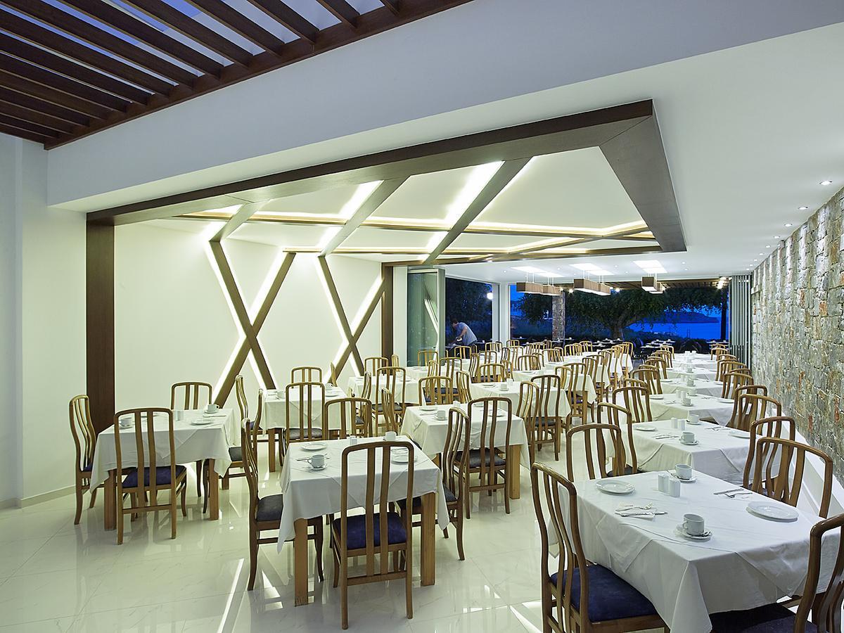 Eleftheria Hotel Agia Marina Esterno foto
