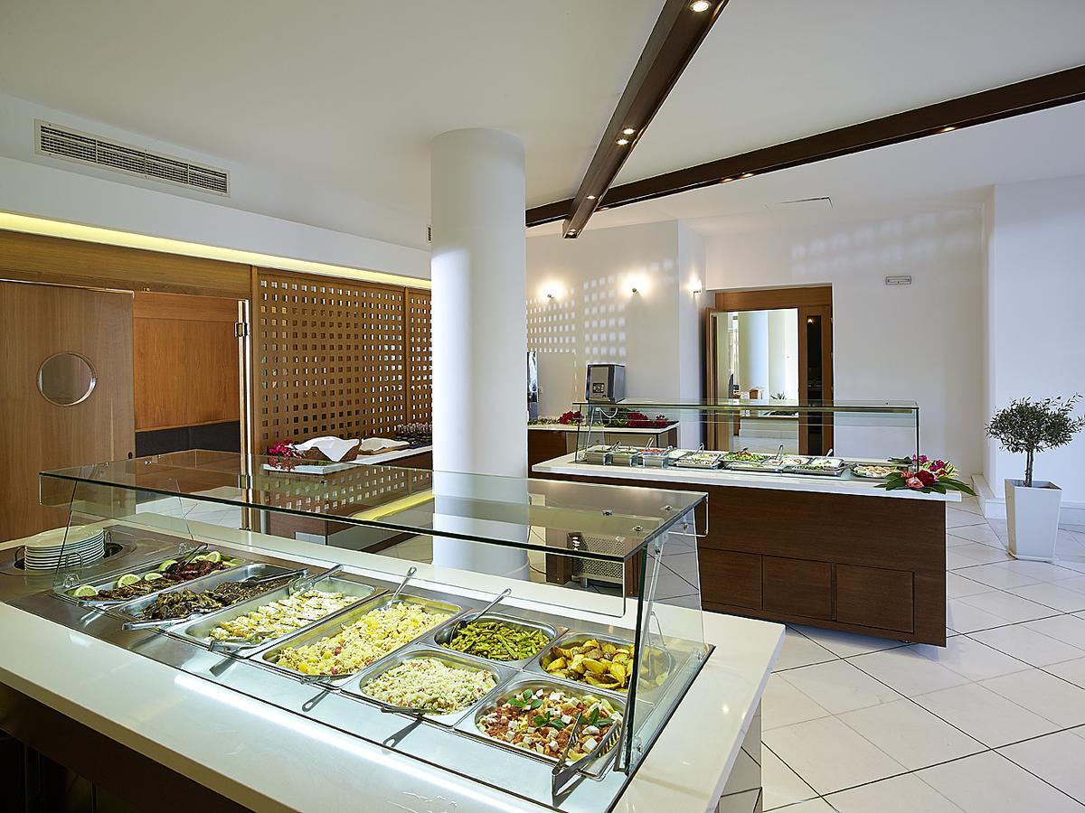 Eleftheria Hotel Agia Marina Esterno foto