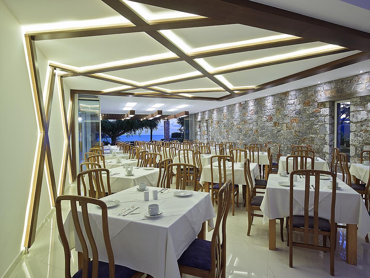 Eleftheria Hotel Agia Marina Esterno foto